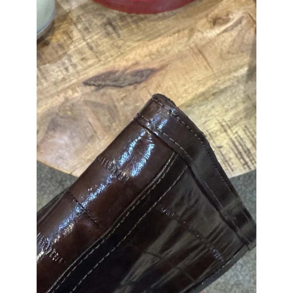 The Unbranded Brand this vintage